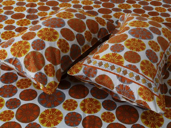 Yellow_Cotton_Rajwada_Utsav_Double_Bedsheet_With_Pillow_Cover_120X120_Cm